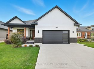 1007 Clare Ave, Fonthill, ON L3C3C2