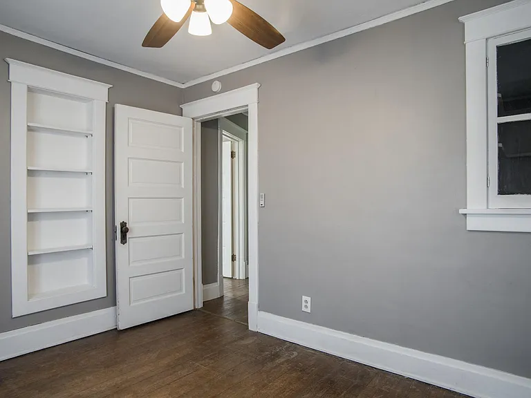 4228 Greenwood Pl — Photo 18