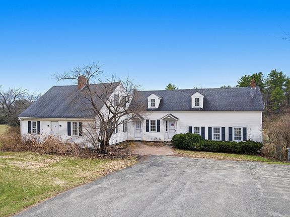 3rd image of 179 Covell Road
