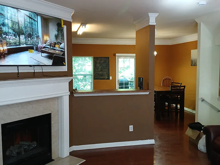 614 Providence Pl SW — Photo 12