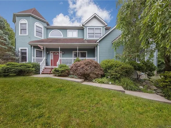 23 Vincent St, Nanuet, NY 10954