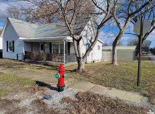 420 S 19th St, Herrin, IL 62948