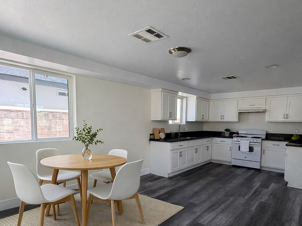 1st image of 1128 E 84th Pl #B