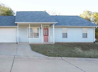 2304 E Timbercrest Dr, Stillwater, OK 74075