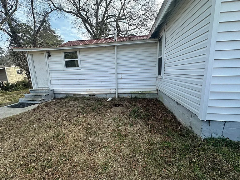 603 Warm Springs Hwy — Photo 9