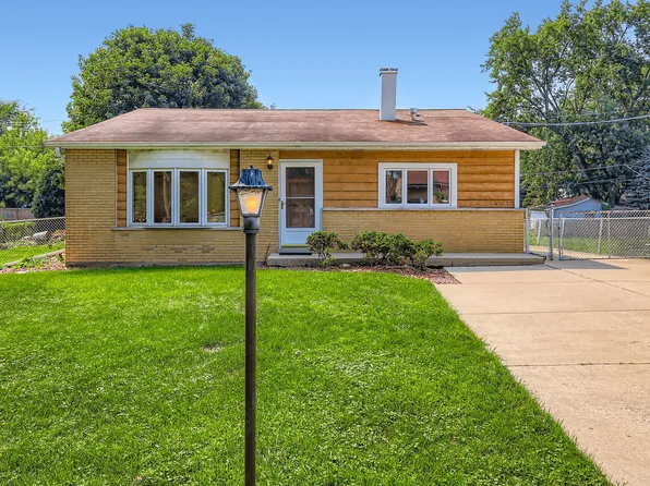 2N046 Clarendon Ave, Lombard, IL 60148