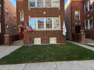 6712 N Maplewood Ave #1, Chicago, IL 60645