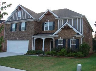 2090 Cooper Lakes Dr, Grayson, GA 30017