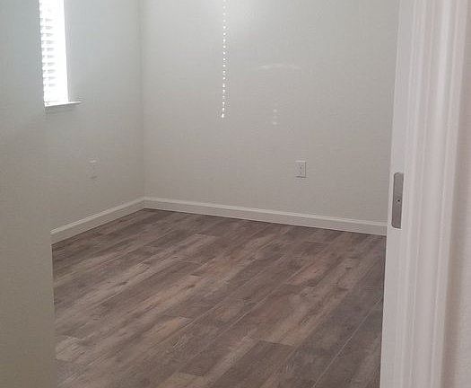 3rd image of 1195 Joanna Ct Unit 23