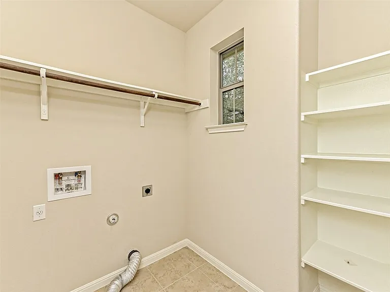 21800 Ryan Dr — Photo 13