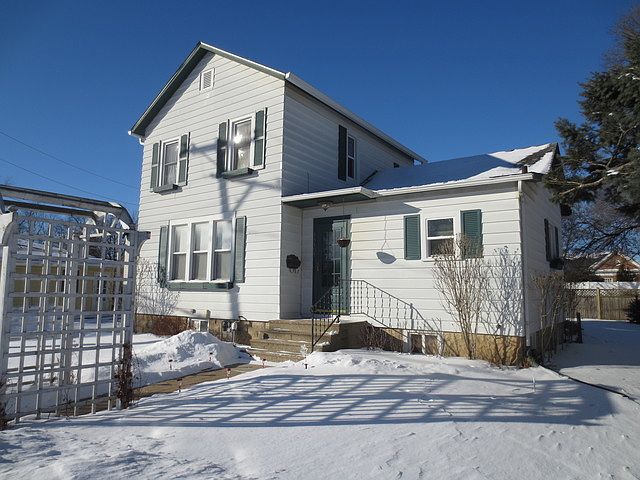 1st image of 15108 S Dillman St