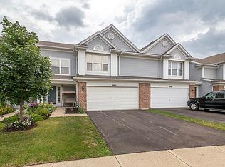 9980 Wakefield Ln, Huntley, IL 60142