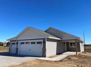 865 Sutherland St, Somerset, WI 54025