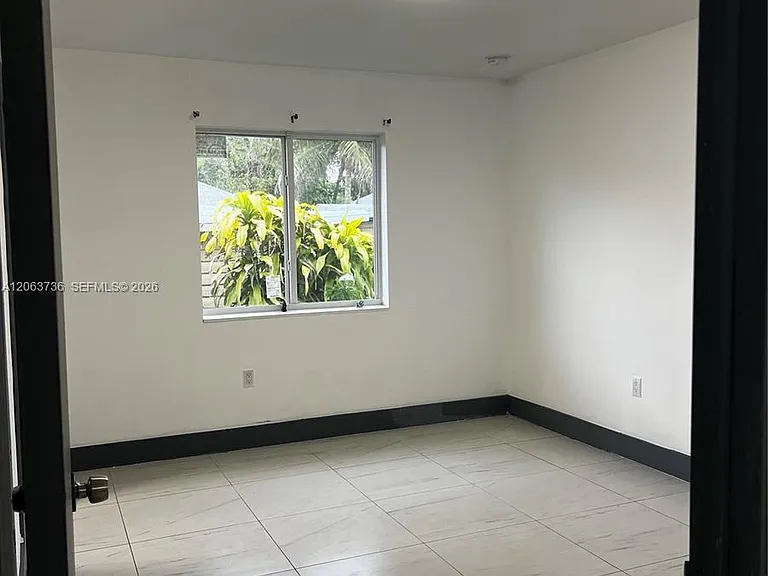 6301 NW 1st Pl — Photo 21