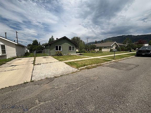 3rd image of 2629 Harvard Ave