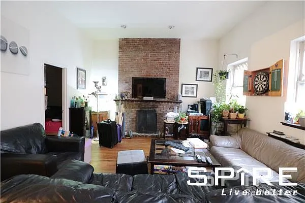 Rented by Spire Group | media 4