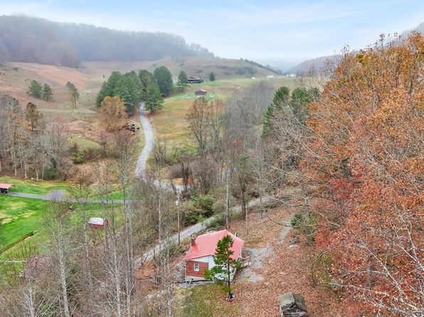 552 Jerrys Br, Clintwood, VA 24228