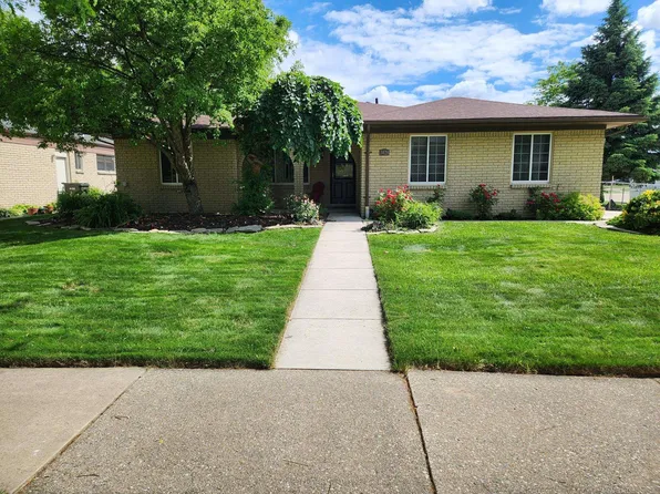 3428 Dobbin Dr, Sterling Heights, MI 48310
