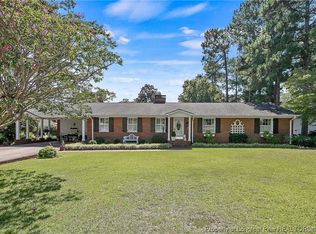 2213 Winterlochen Rd, Fayetteville, NC 28305
