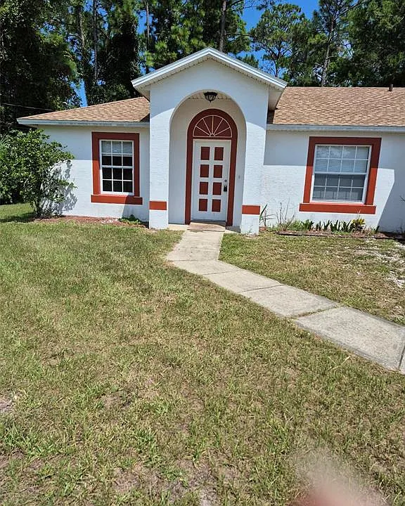 7 Rolland Ln