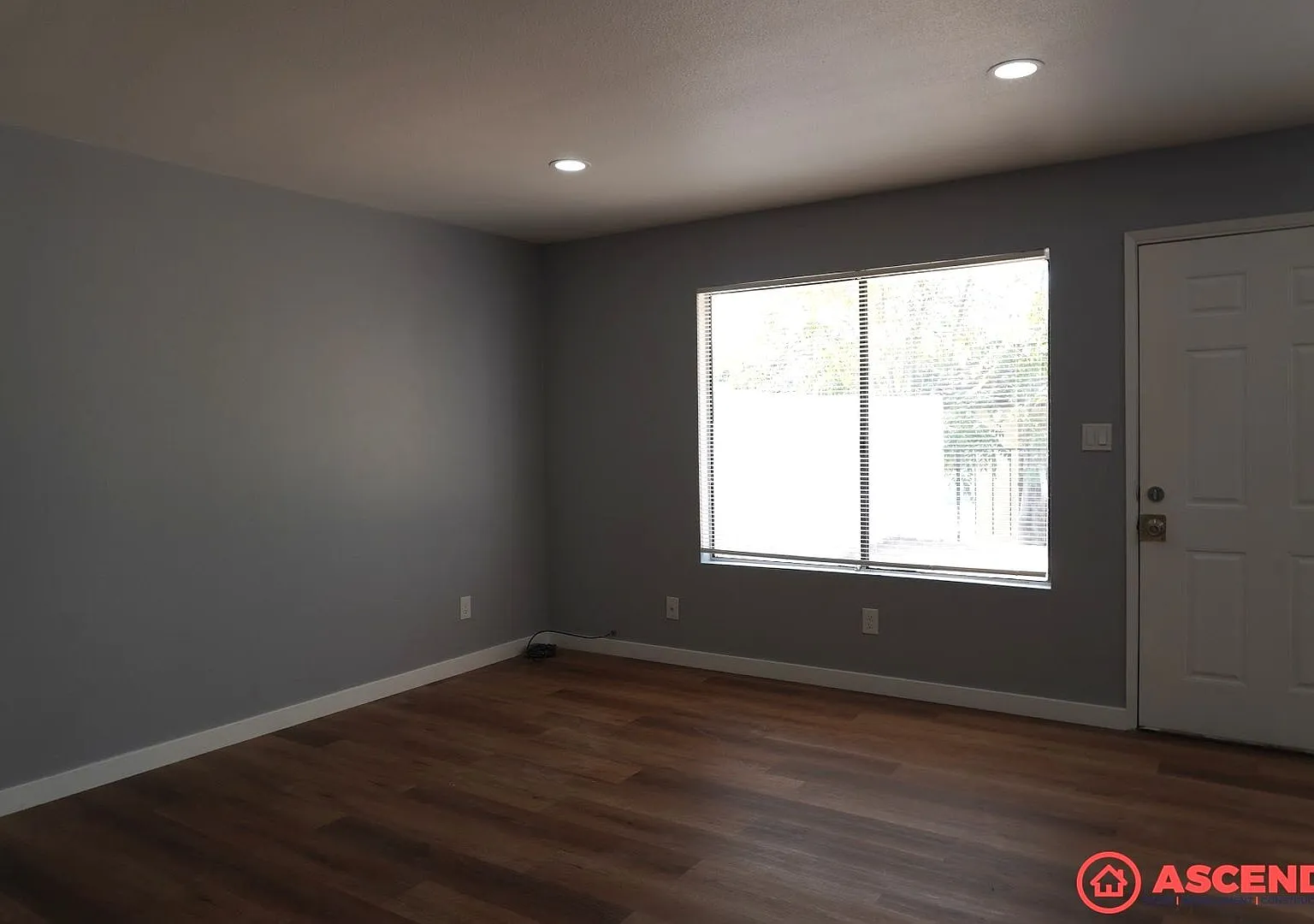 2905 La Costa St — Photo 2