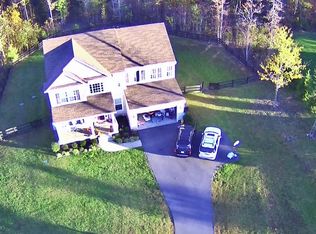 213 Cottage Oak Dr, Stafford, VA 22556