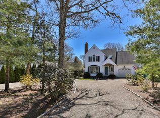 275 Lower County Rd, Harwich Port, MA 02646