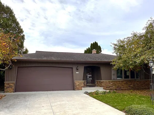 3820 S 17th STREET, Sheboygan, WI 53081
