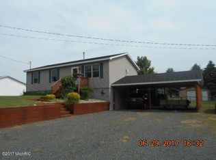 6487 W Decker Rd, Ludington, MI 49431