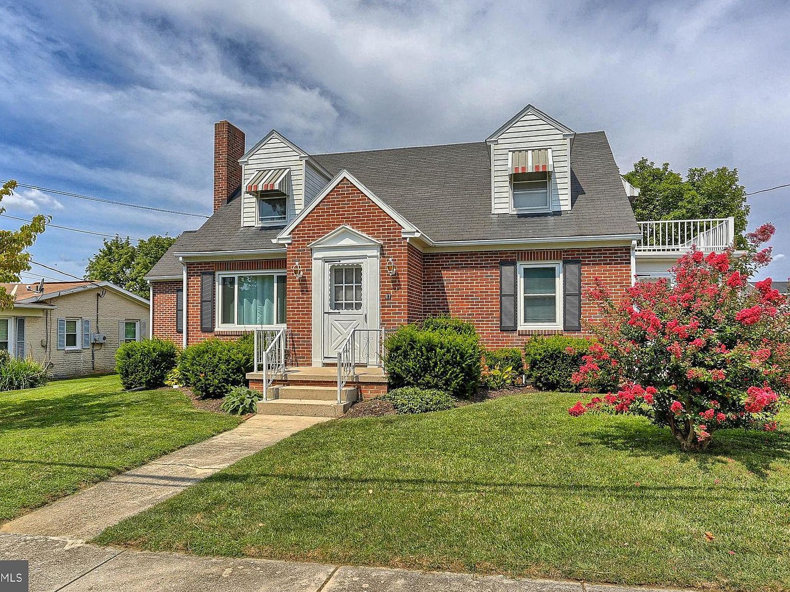 37 Maple Ave, Hanover, PA 17331 Zillow