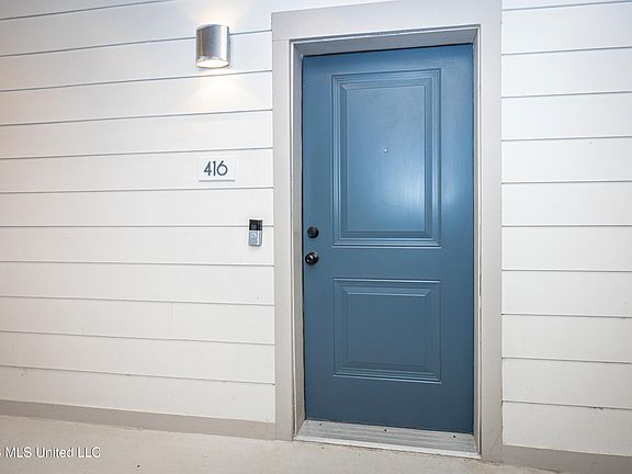3rd image of 2501 Bienville Blvd #416