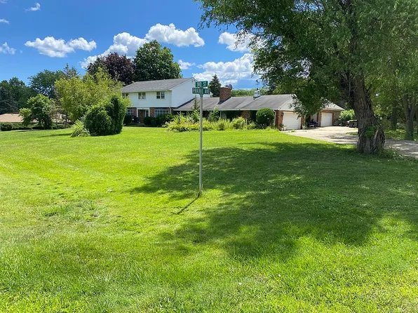 4915 3rd St, Winthrop Harbor, IL 60096