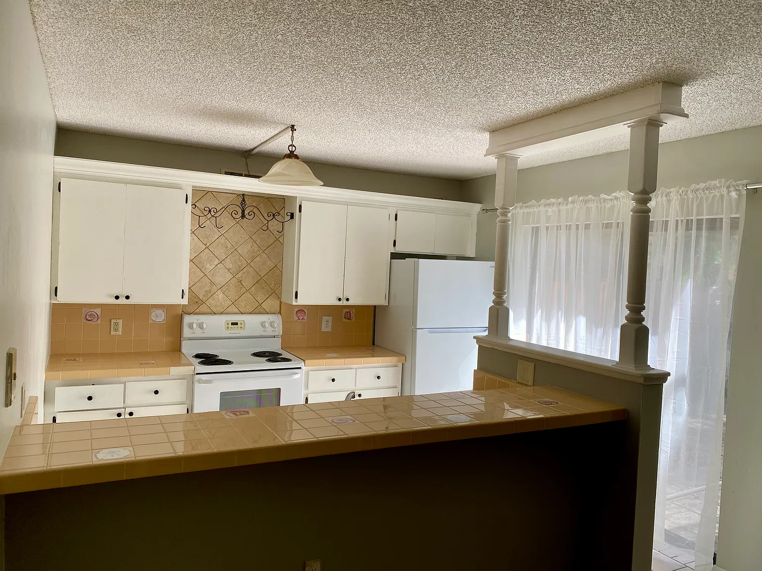 131 Heritage Way — Photo 2