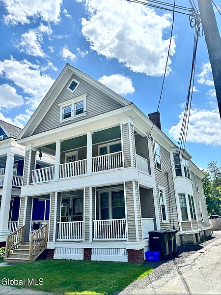 2nd image of 78 Pinewoods Avenue