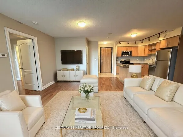 60 S Town Centre Blvd #320, Markham, ON L6G 0C5