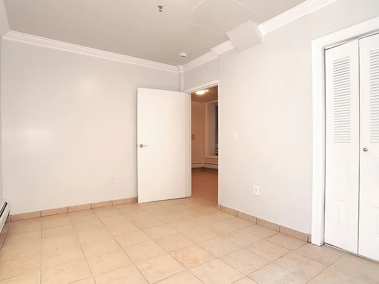 6311 Dewey Ave #1 — Photo 5