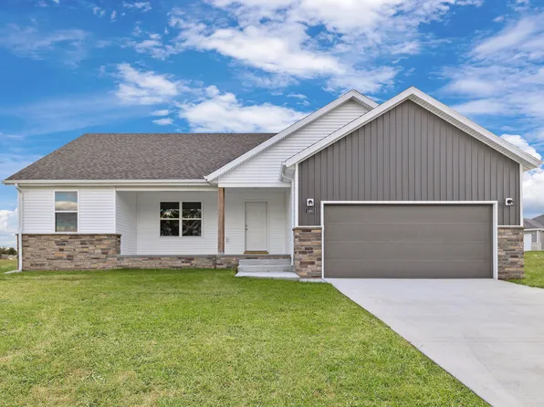 1460 S Durango Drive, Bolivar, MO 65613