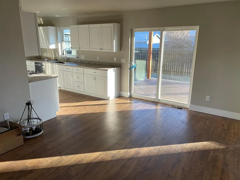 236 W Kent Ave — Photo 8