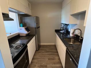 62 Centre St #7B, Brookline, MA 02446