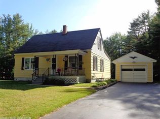 141 Gayton Rd, Lewiston, ME 04240