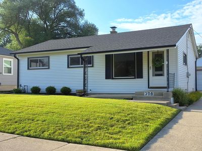 708 Columbia AVENUE, South Milwaukee, WI, 53172