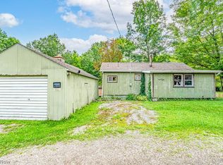 1460 Bonner Rd, Deerfield, OH 44411