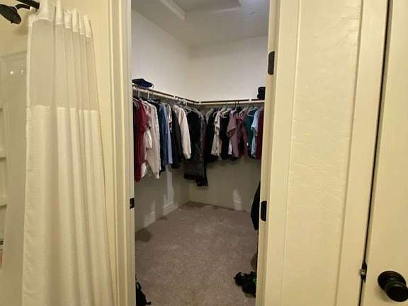 3rd image of 399 Geiss Ct