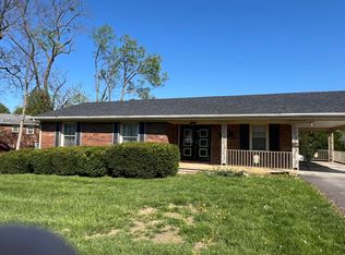 654 Carolyn St, Danville, KY 40422