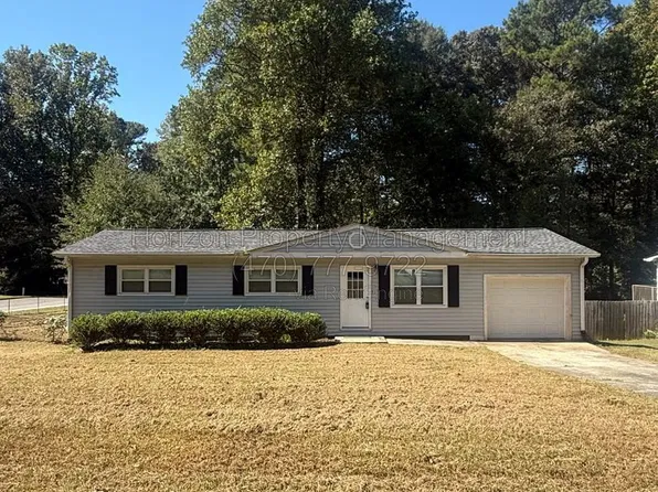 1733 Live Oak Dr NW, Kennesaw, GA 30152