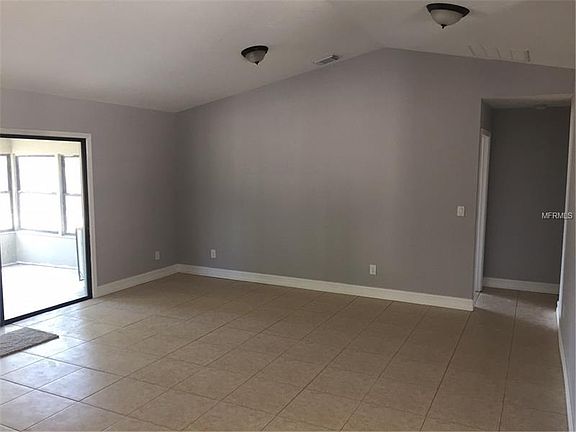 3rd image of 8132 Old Grove Dr