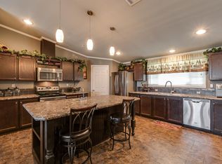 8266 Fisher Rd, Baytown, TX 77523