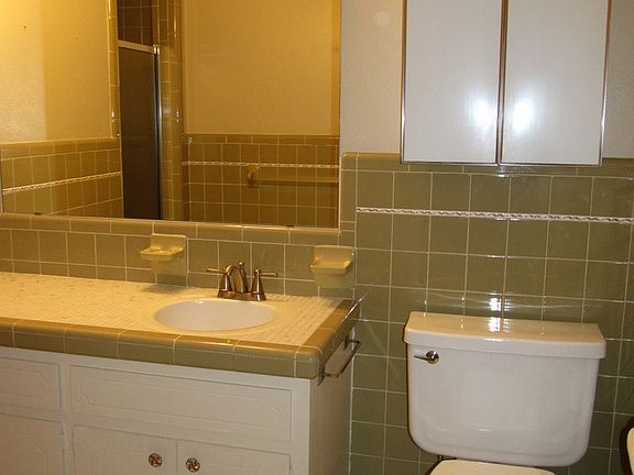 5th image of 2710 S 55th St