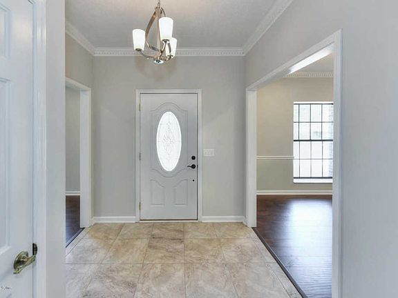 5th image of 777 Duart Dr