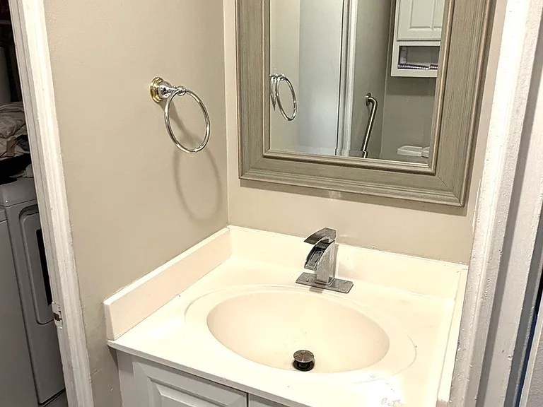 1531 Palmgren Dr — Photo 7